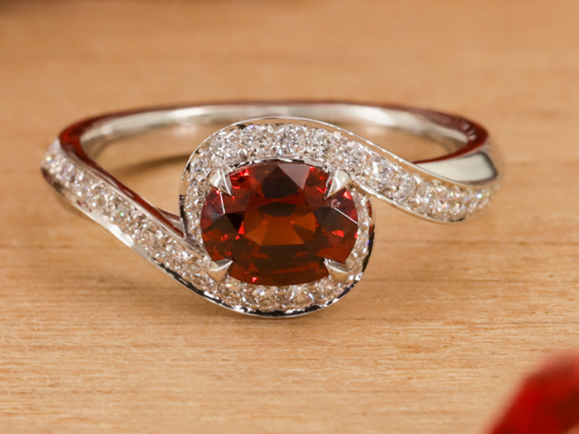 Rouge cerise : des bijoux pour faire rougir le printemps