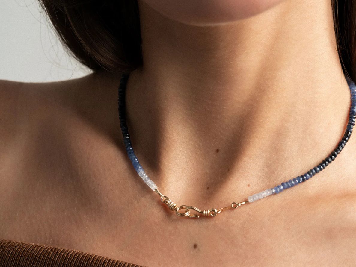 Le saphir : bleu roi, cœur tendre