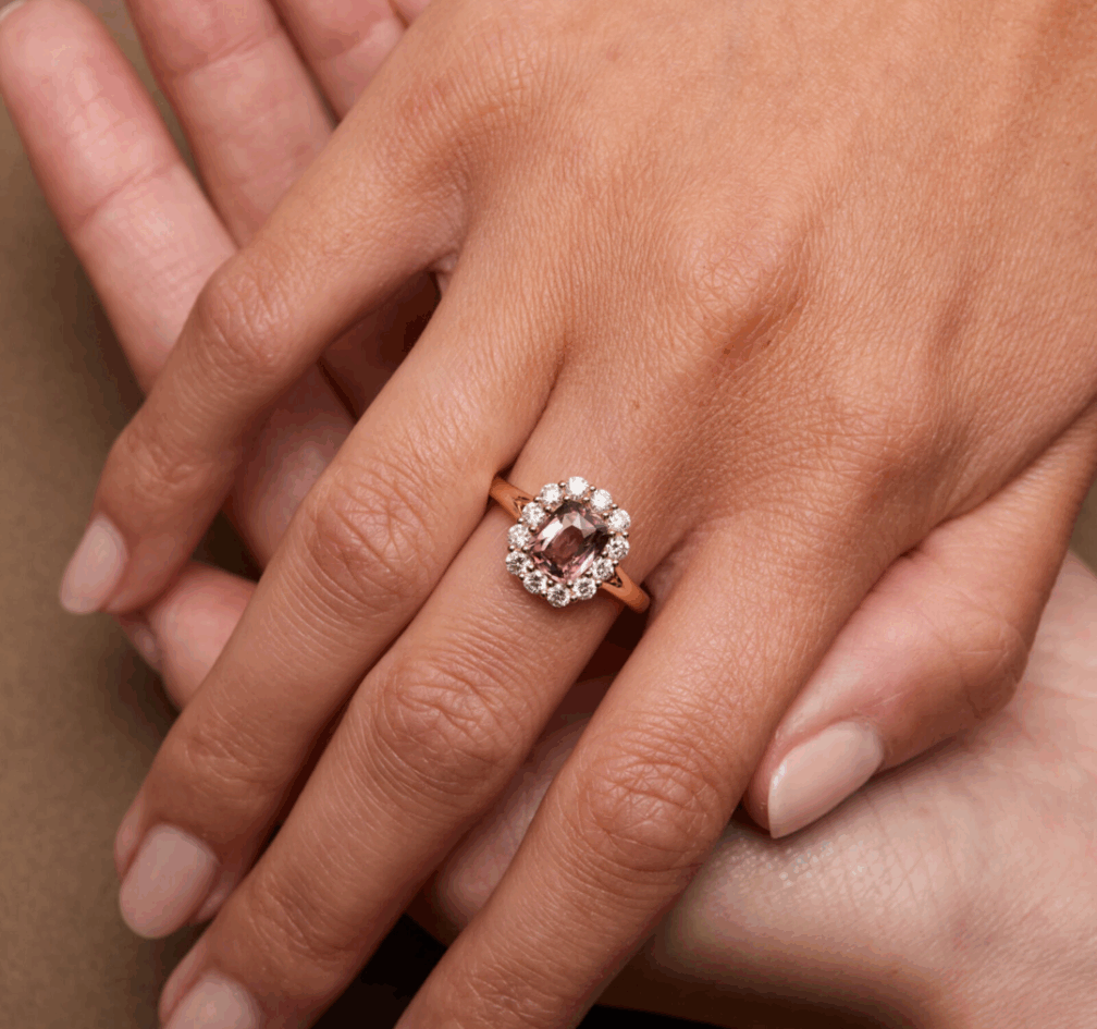 Saphir : toutes les couleurs lui vont si bien