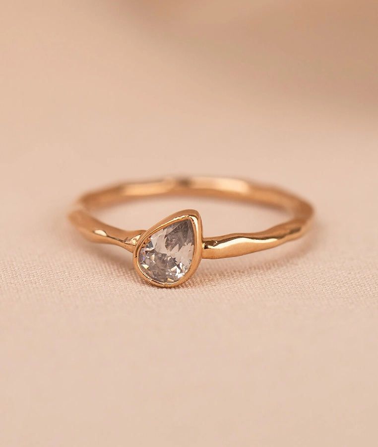 Zoom sur le zircon et oxyde de zirconium, deux pierres qui ne manquent pas d’éclat